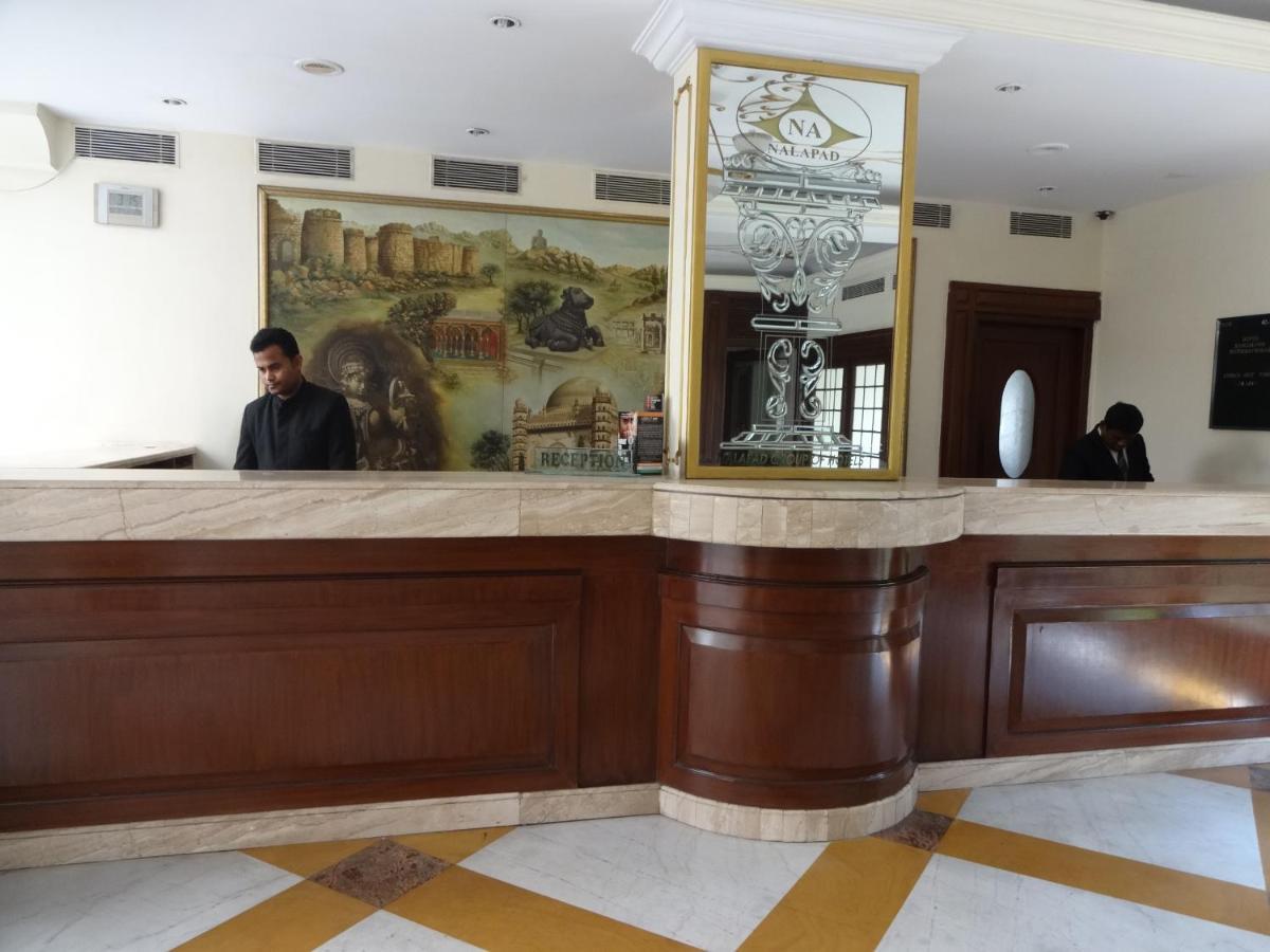 纳拉帕德班加罗尔国际酒店-奥利弗管理 外观 照片